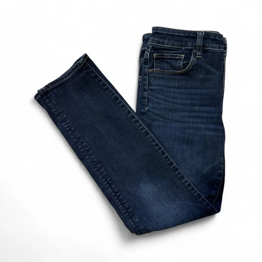 American Eagle Women's Dark Blue Skinny Jeans - Picture 4 of 7